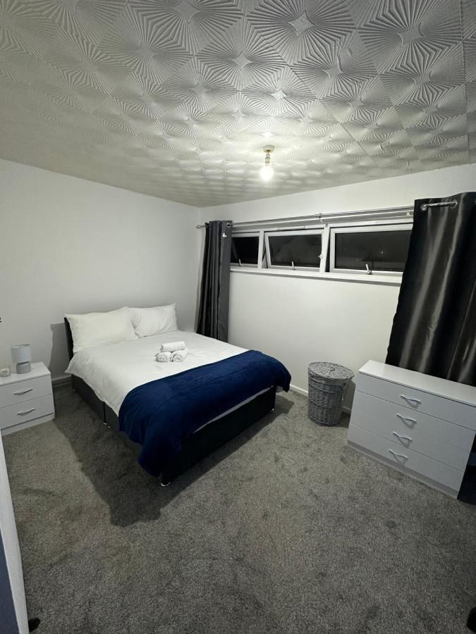 Spacious Flat In West Midlands 버밍엄 외부 사진